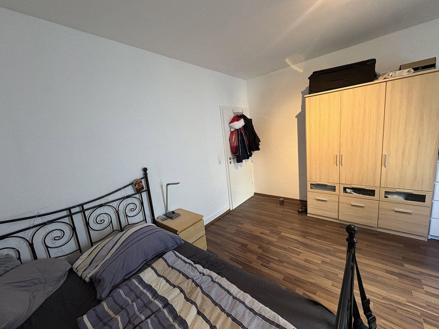 Prenájom bytu 3-izbový 18 m², Veielbrunnenweg 84, Stuttgart, Bádensko-Wurttembersko Prenájom bytu 3-izbový 18 m², Veielbrunnenweg 84, Stuttgart, Bádensko-Wurttembersko