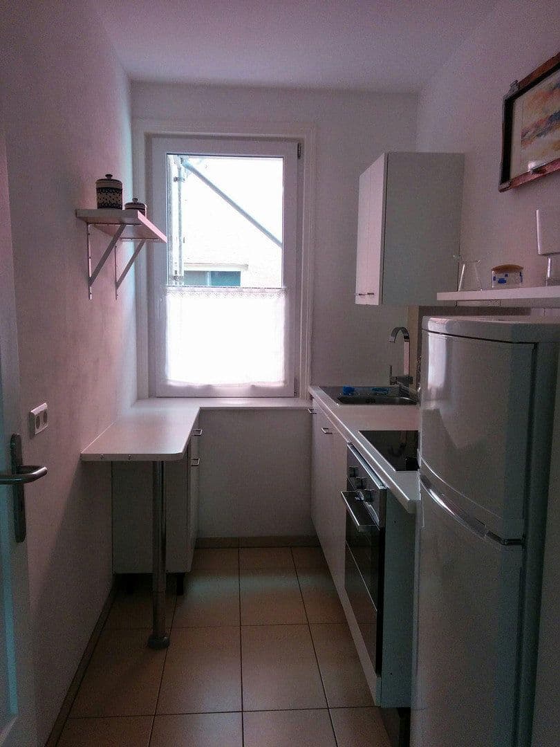 Prenájom bytu 3-izbový 18 m², Veielbrunnenweg 84, Stuttgart, Bádensko-Wurttembersko Prenájom bytu 3-izbový 18 m², Veielbrunnenweg 84, Stuttgart, Bádensko-Wurttembersko