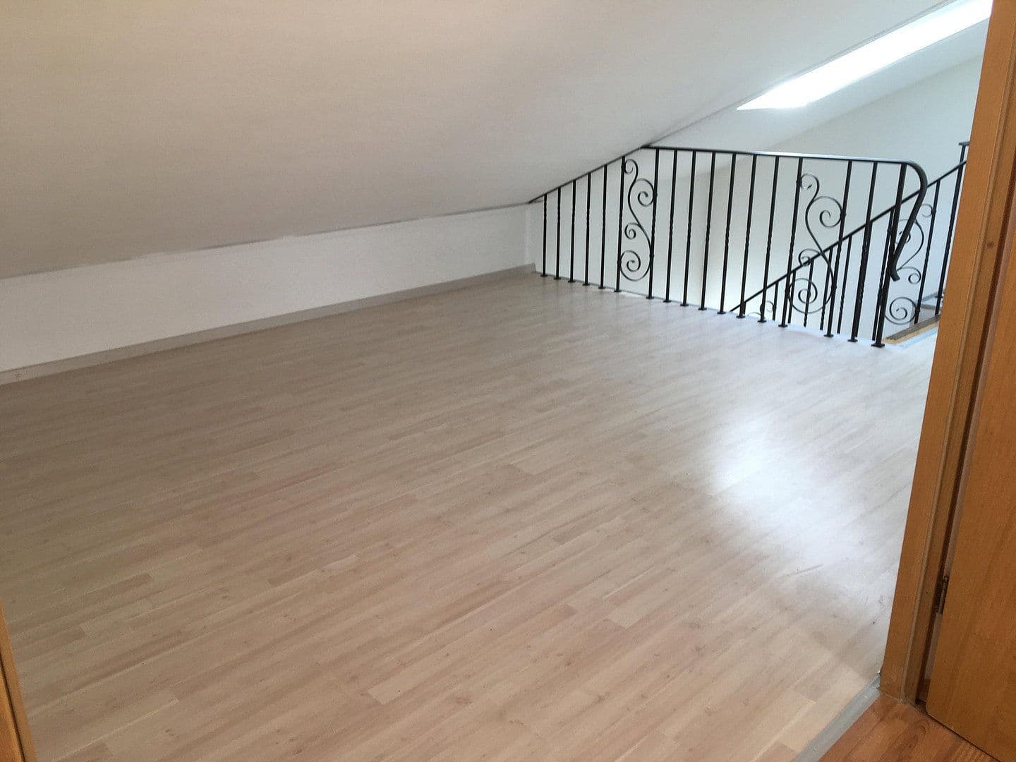 Predaj domu 264 m², pozemek 907 m², Eichstätt, Bavorsko Predaj domu 264 m², pozemek 907 m², Eichstätt, Bavorsko