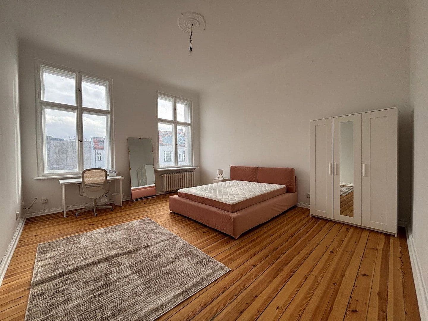 Prenájom bytu 18 m², Berlin, Berlín Prenájom bytu 18 m², Berlin, Berlín