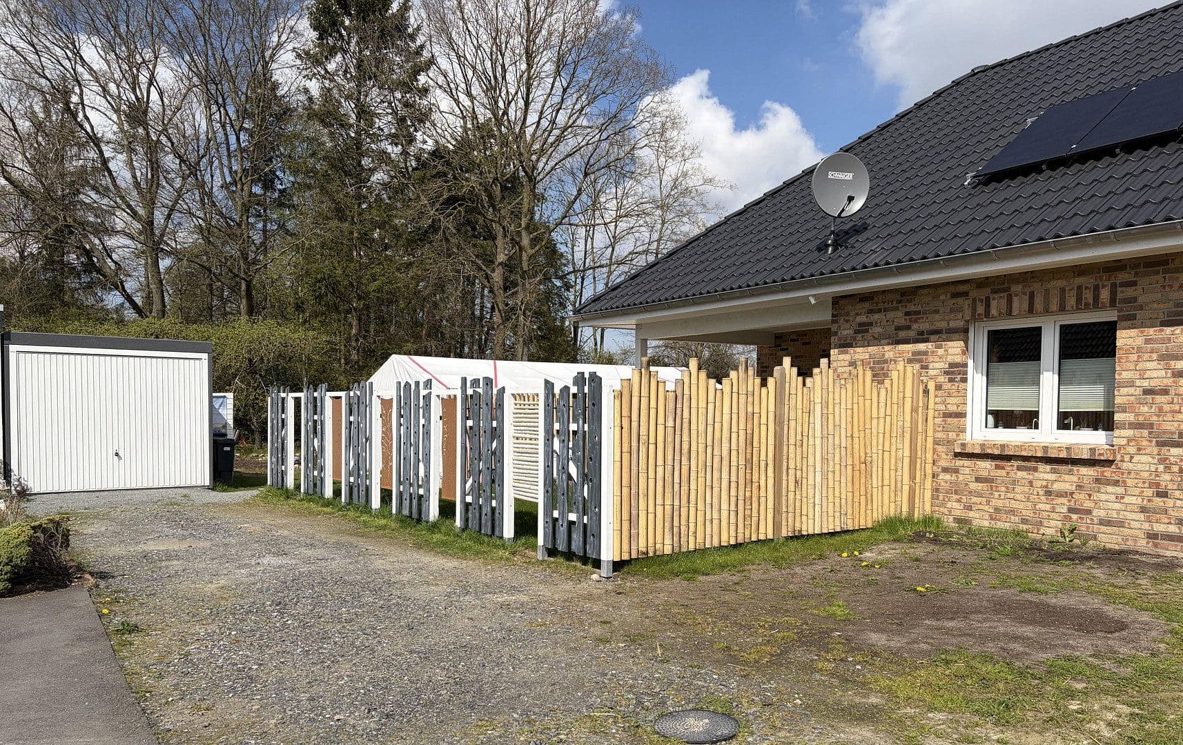 Predaj domu 125 m², pozemek 1.028 m², Neuenkirchen, Dolné Sasko Predaj domu 125 m², pozemek 1.028 m², Neuenkirchen, Dolné Sasko