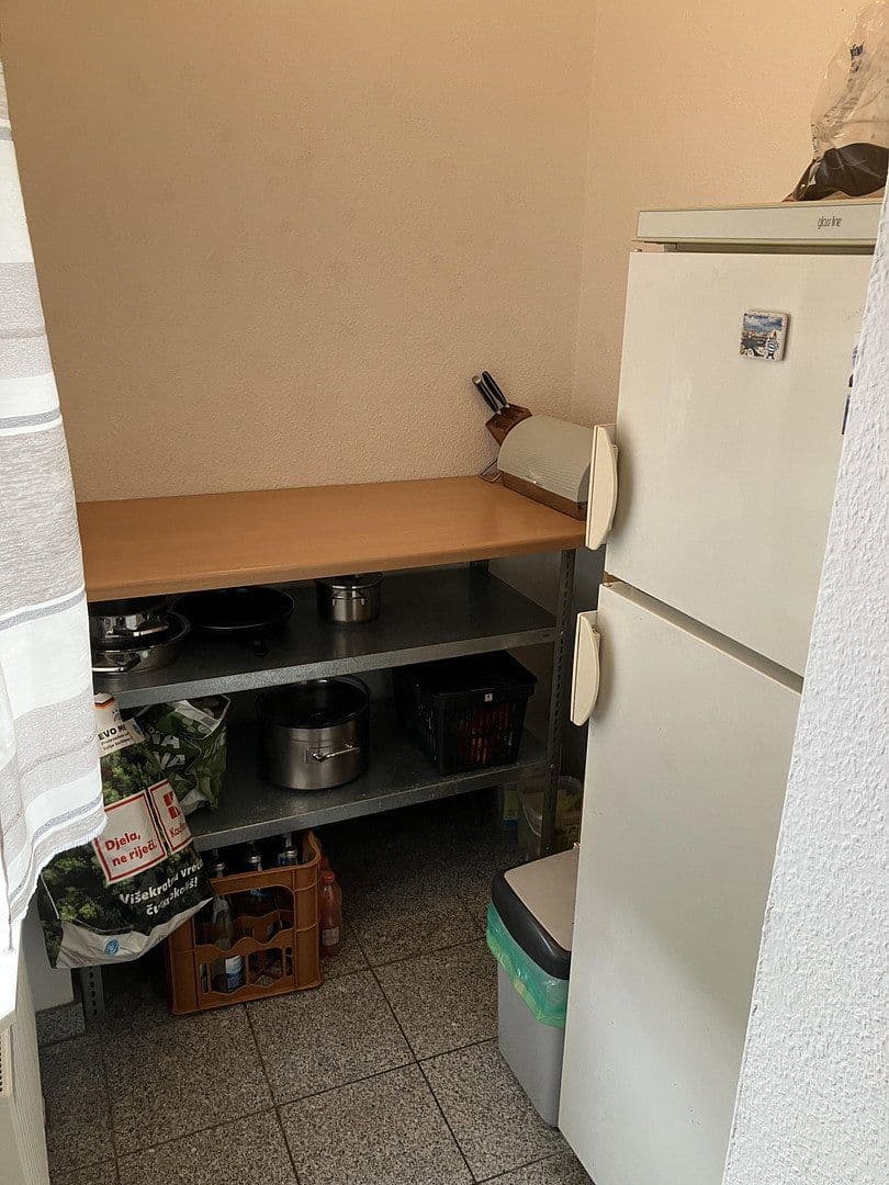 Prenájom bytu 3-izbový 65 m², Kaiserallee 31, Karlsruhe, Bádensko-Wurttembersko Prenájom bytu 3-izbový 65 m², Kaiserallee 31, Karlsruhe, Bádensko-Wurttembersko