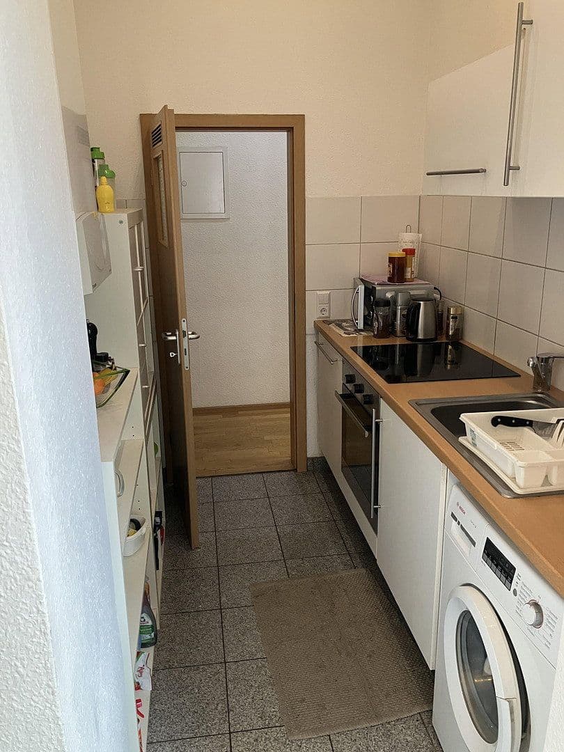 Prenájom bytu 3-izbový 65 m², Kaiserallee 31, Karlsruhe, Bádensko-Wurttembersko Prenájom bytu 3-izbový 65 m², Kaiserallee 31, Karlsruhe, Bádensko-Wurttembersko