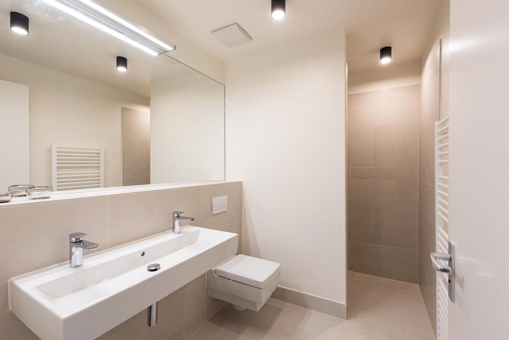 Predaj bytu 2-izbový 49 m², Geisbergstraße 8, Berlin, Berlín Predaj bytu 2-izbový 49 m², Geisbergstraße 8, Berlin, Berlín