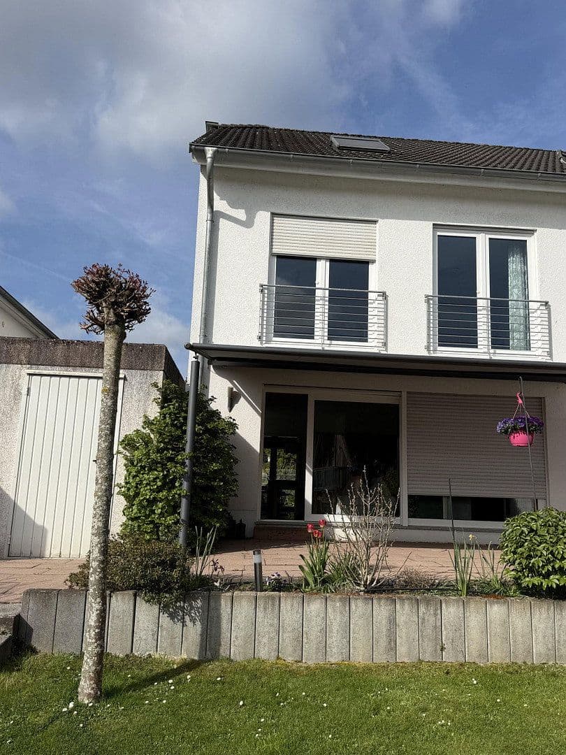 Predaj domu 166 m², pozemek 279 m², Bonn, Severné Porýnie - Westfálsko Predaj domu 166 m², pozemek 279 m², Bonn, Severné Porýnie - Westfálsko