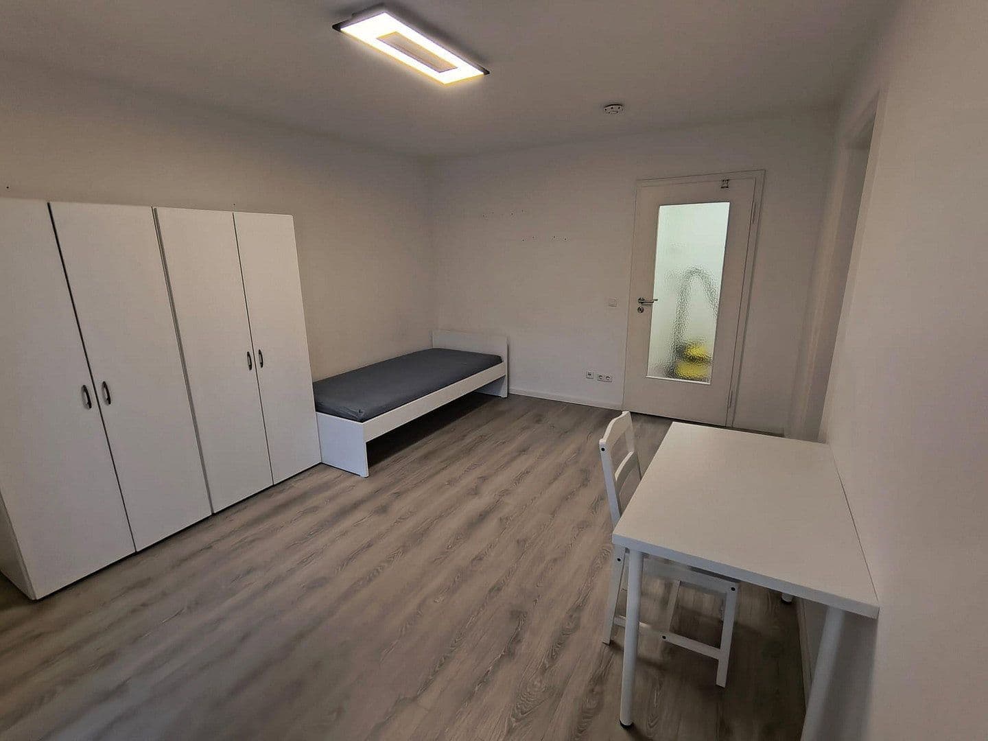 Prenájom bytu 50 m², Forstenrieder Allee 2, München, Bavorsko Prenájom bytu 50 m², Forstenrieder Allee 2, München, Bavorsko