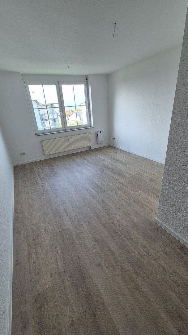 Prenájom bytu 4-izbový 86 m², Am Rebstock 12, Kabelsketal, Sasko-Anhaltsko Prenájom bytu 4-izbový 86 m², Am Rebstock 12, Kabelsketal, Sasko-Anhaltsko