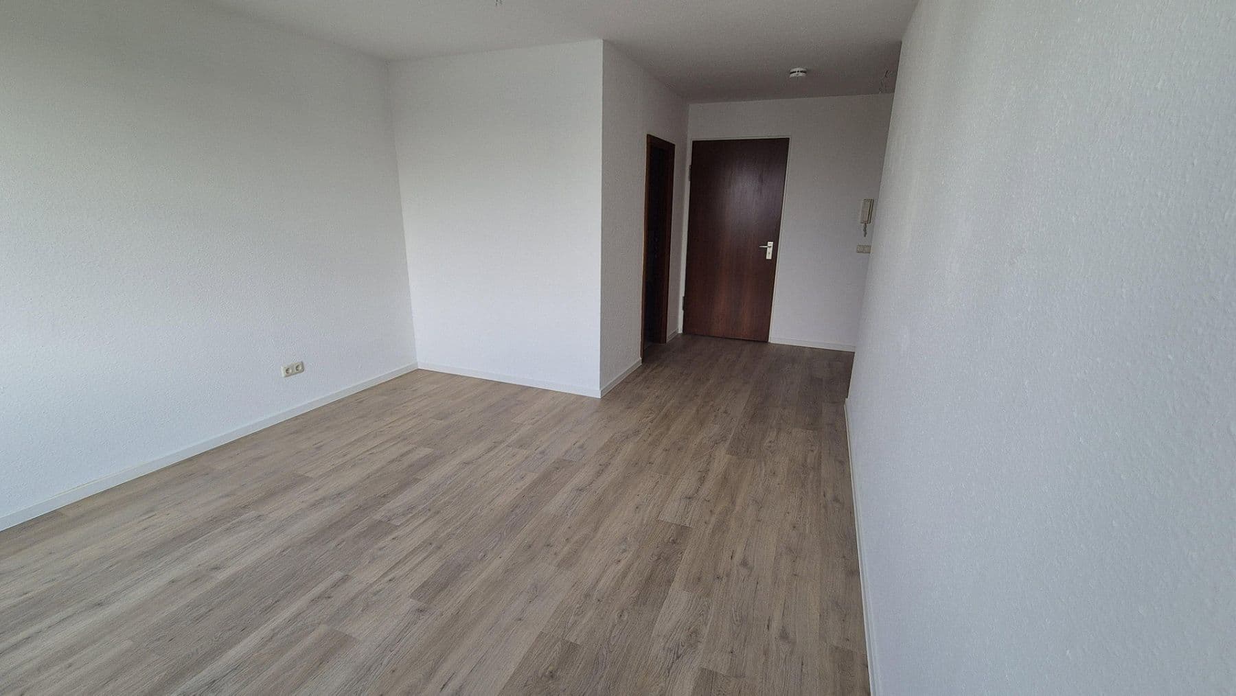 Prenájom bytu 4-izbový 86 m², Am Rebstock 12, Kabelsketal, Sasko-Anhaltsko Prenájom bytu 4-izbový 86 m², Am Rebstock 12, Kabelsketal, Sasko-Anhaltsko