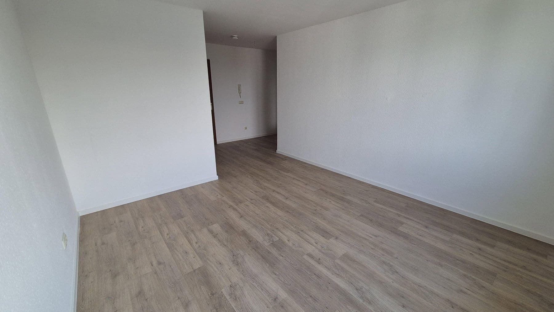 Prenájom bytu 4-izbový 86 m², Am Rebstock 12, Kabelsketal, Sasko-Anhaltsko Prenájom bytu 4-izbový 86 m², Am Rebstock 12, Kabelsketal, Sasko-Anhaltsko