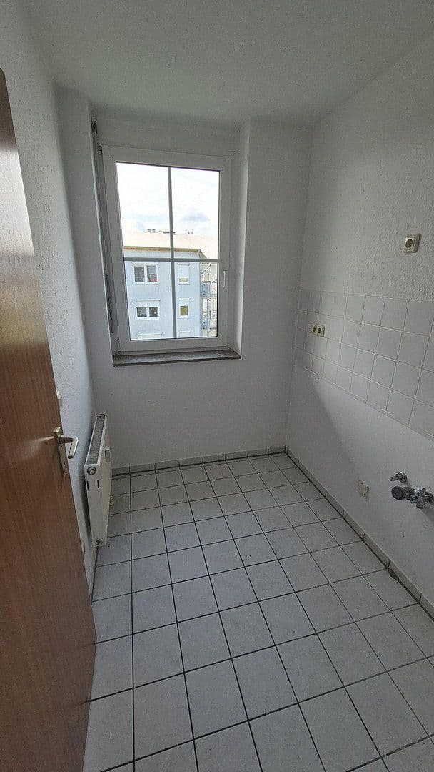 Prenájom bytu 4-izbový 86 m², Am Rebstock 12, Kabelsketal, Sasko-Anhaltsko Prenájom bytu 4-izbový 86 m², Am Rebstock 12, Kabelsketal, Sasko-Anhaltsko