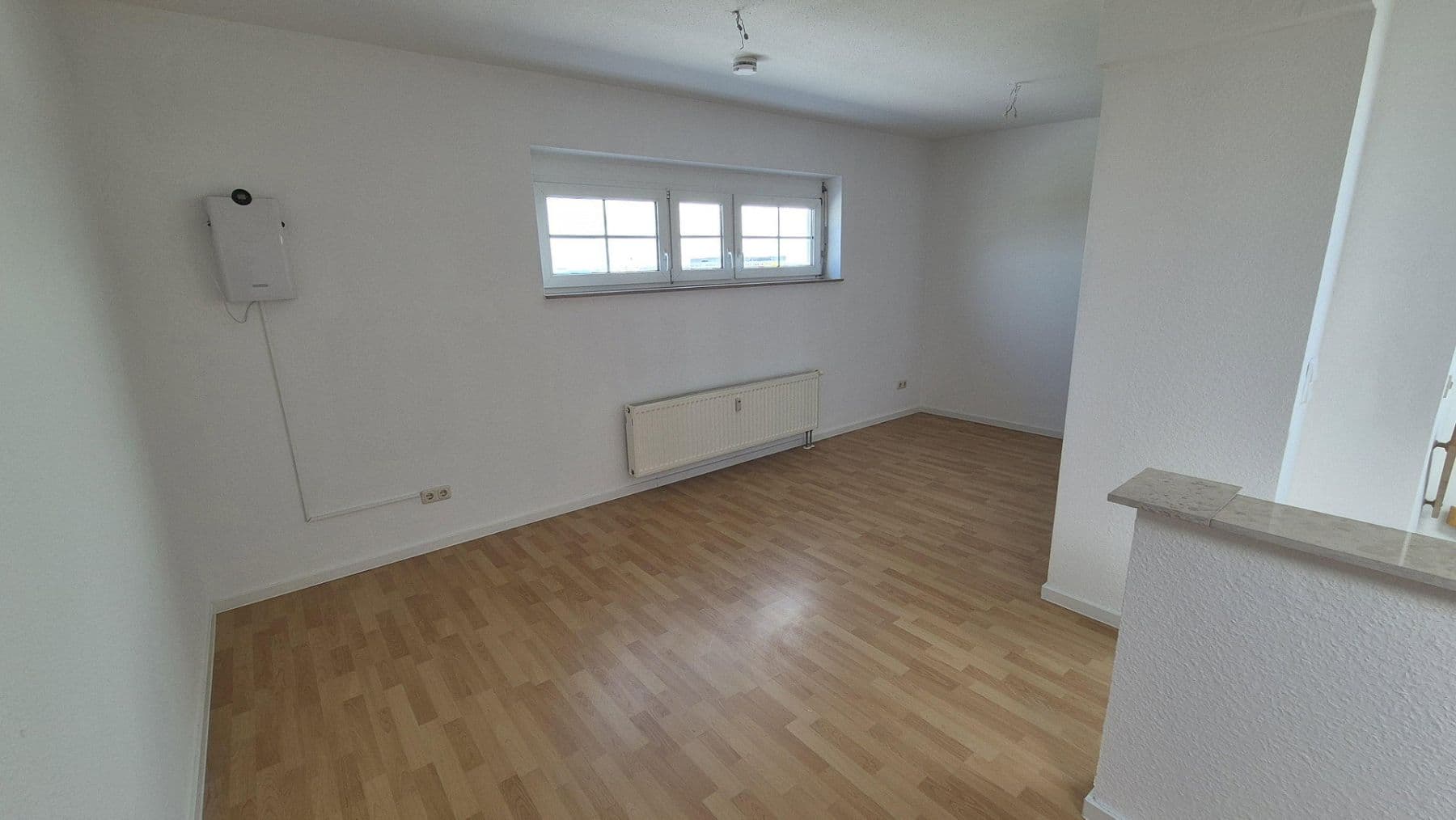 Prenájom bytu 4-izbový 86 m², Am Rebstock 12, Kabelsketal, Sasko-Anhaltsko Prenájom bytu 4-izbový 86 m², Am Rebstock 12, Kabelsketal, Sasko-Anhaltsko