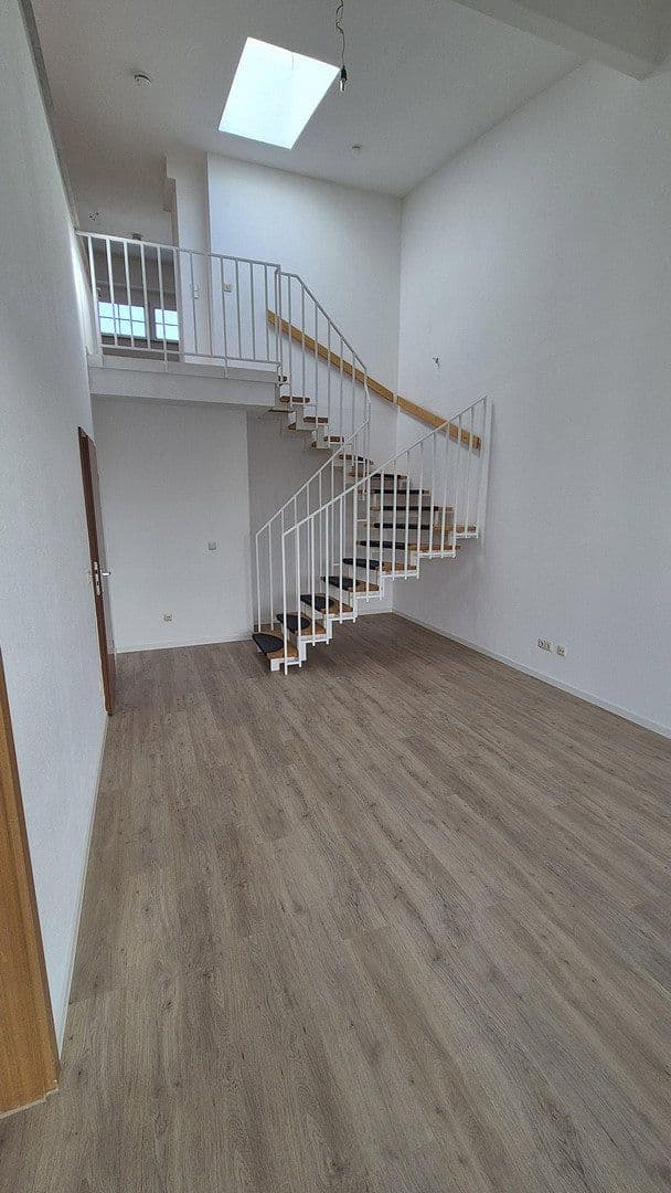 Prenájom bytu 4-izbový 86 m², Am Rebstock 12, Kabelsketal, Sasko-Anhaltsko Prenájom bytu 4-izbový 86 m², Am Rebstock 12, Kabelsketal, Sasko-Anhaltsko