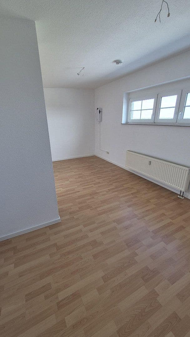 Prenájom bytu 4-izbový 86 m², Am Rebstock 12, Kabelsketal, Sasko-Anhaltsko Prenájom bytu 4-izbový 86 m², Am Rebstock 12, Kabelsketal, Sasko-Anhaltsko