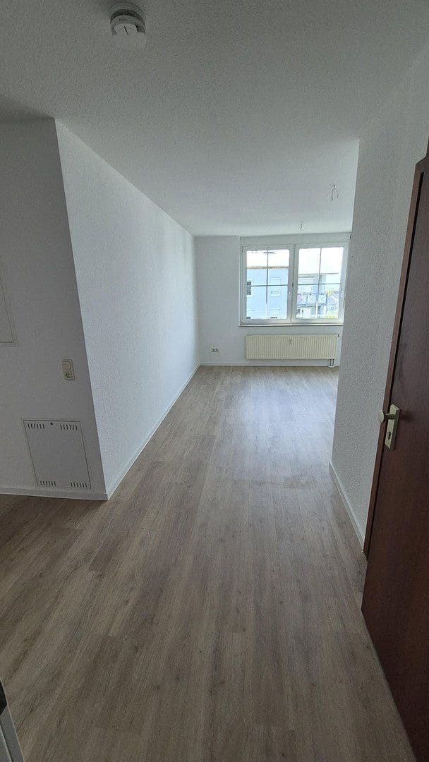 Prenájom bytu 4-izbový 86 m², Am Rebstock 12, Kabelsketal, Sasko-Anhaltsko Prenájom bytu 4-izbový 86 m², Am Rebstock 12, Kabelsketal, Sasko-Anhaltsko