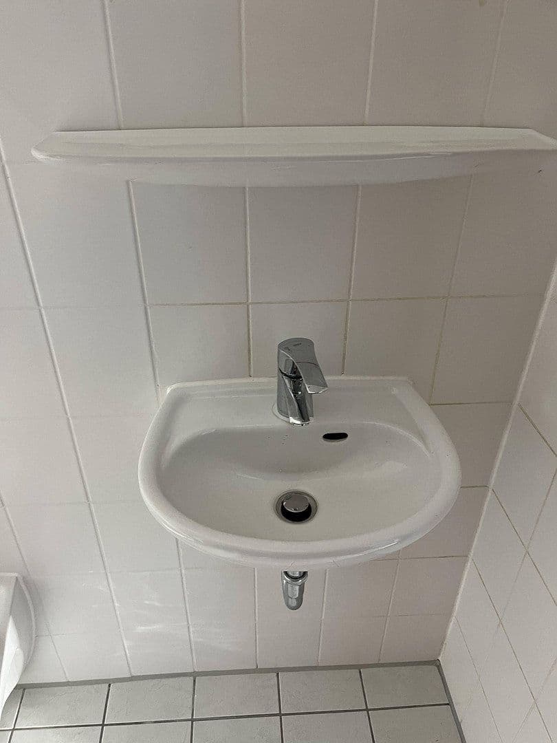 Prenájom bytu 4-izbový 86 m², Am Rebstock 12, Kabelsketal, Sasko-Anhaltsko Prenájom bytu 4-izbový 86 m², Am Rebstock 12, Kabelsketal, Sasko-Anhaltsko