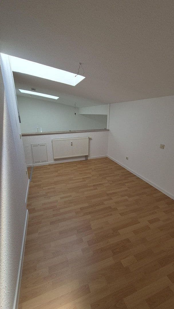 Prenájom bytu 4-izbový 86 m², Am Rebstock 12, Kabelsketal, Sasko-Anhaltsko Prenájom bytu 4-izbový 86 m², Am Rebstock 12, Kabelsketal, Sasko-Anhaltsko