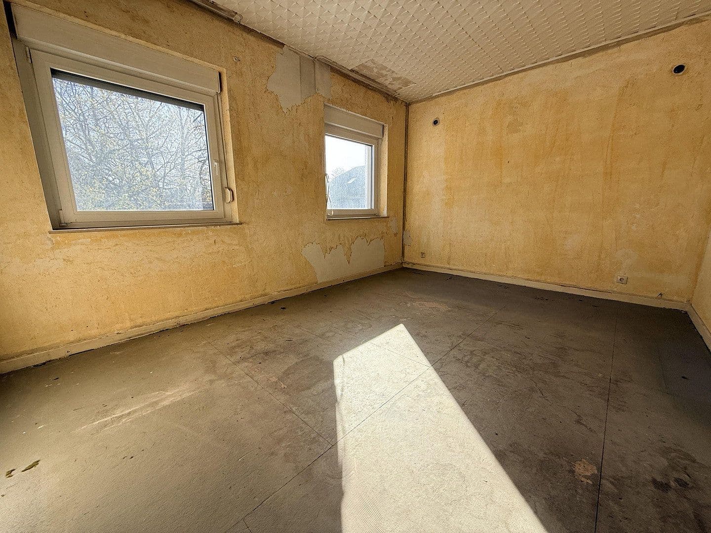 Predaj domu 155 m², pozemek 354 m², Iserlohner Straße 39, Köln, Severné Porýnie - Westfálsko Predaj domu 155 m², pozemek 354 m², Iserlohner Straße 39, Köln, Severné Porýnie - Westfálsko