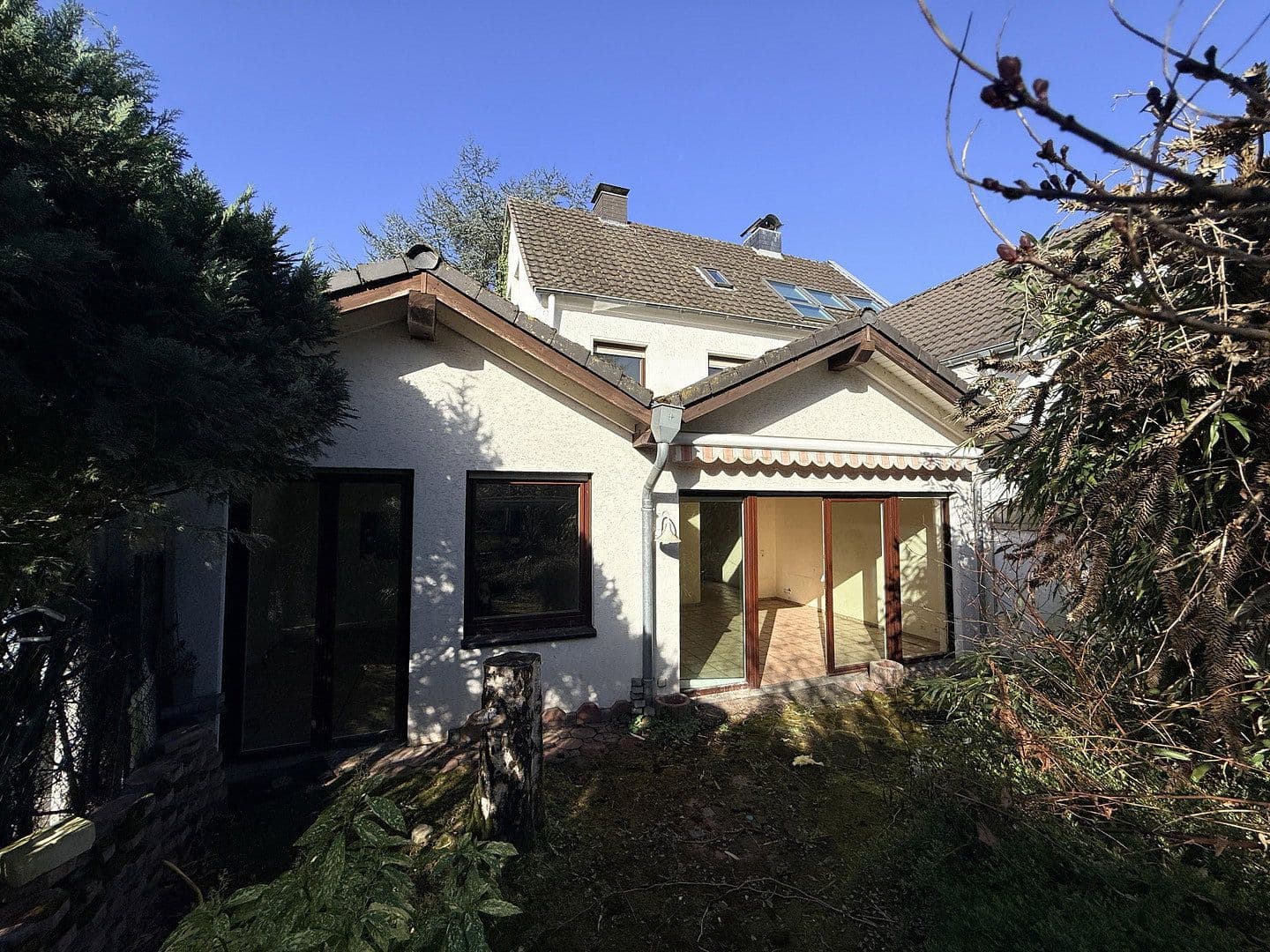 Predaj domu 155 m², pozemek 354 m², Iserlohner Straße 39, Köln, Severné Porýnie - Westfálsko Predaj domu 155 m², pozemek 354 m², Iserlohner Straße 39, Köln, Severné Porýnie - Westfálsko