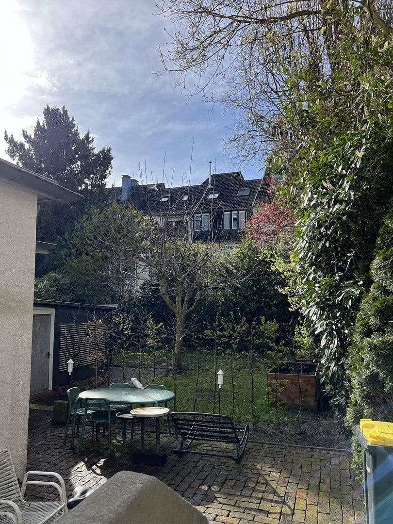 Prenájom bytu 1-izbový 40 m², Rüttenscheider Straße 256, Essen, Severné Porýnie - Westfálsko Prenájom bytu 1-izbový 40 m², Rüttenscheider Straße 256, Essen, Severné Porýnie - Westfálsko