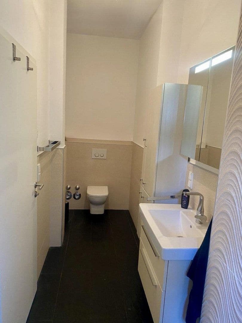 Predaj domu 496 m², pozemek 715 m², Bergisch Gladbach, Severné Porýnie - Westfálsko Predaj domu 496 m², pozemek 715 m², Bergisch Gladbach, Severné Porýnie - Westfálsko