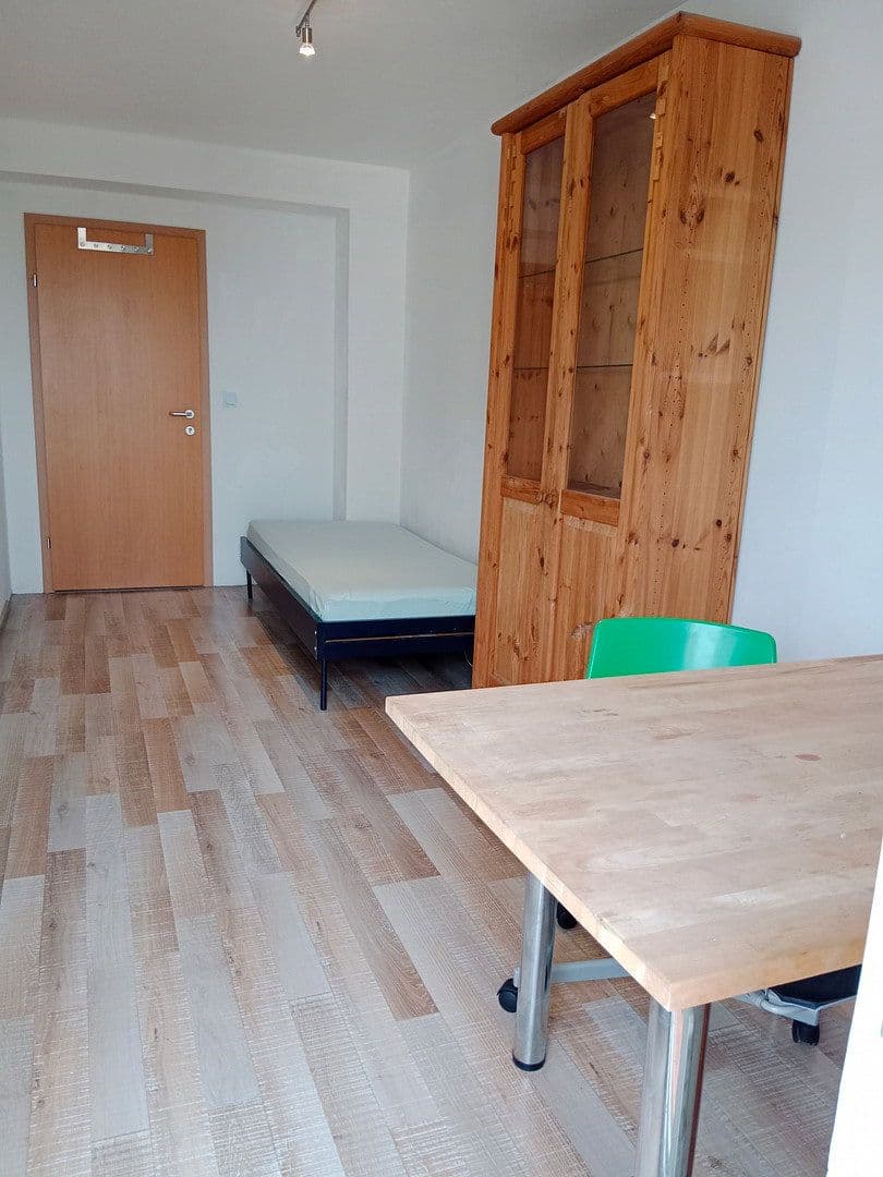 Prenájom bytu 6-izbový 114 m², Columbusgasse 55, Wien, Viedeň Prenájom bytu 6-izbový 114 m², Columbusgasse 55, Wien, Viedeň