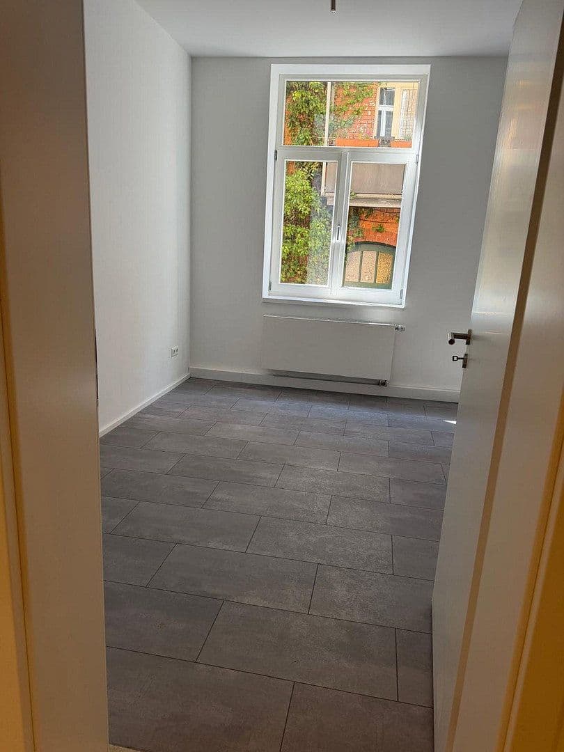 Prenájom bytu 2-izbový 70 m², Schickhardtstr. 47, Stuttgart, Bádensko-Wurttembersko Prenájom bytu 2-izbový 70 m², Schickhardtstr. 47, Stuttgart, Bádensko-Wurttembersko