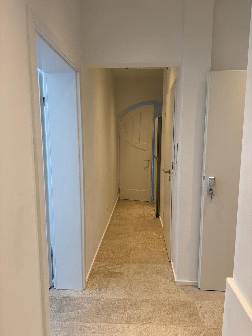 Prenájom bytu 2-izbový 70 m², Schickhardtstr. 47, Stuttgart, Bádensko-Wurttembersko Prenájom bytu 2-izbový 70 m², Schickhardtstr. 47, Stuttgart, Bádensko-Wurttembersko