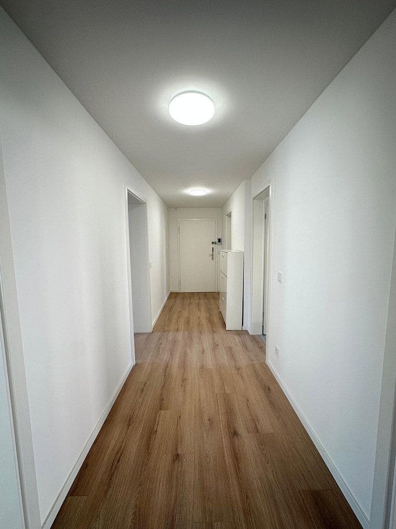 Prenájom bytu 1-izbový 90 m², Hörwarthstr, München, Bavorsko Prenájom bytu 1-izbový 90 m², Hörwarthstr, München, Bavorsko