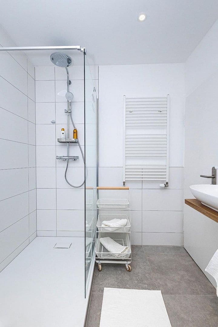 Prenájom bytu 1-izbový 43 m², Theresenstraße 6, Königstein im Taunus, Hesensko Prenájom bytu 1-izbový 43 m², Theresenstraße 6, Königstein im Taunus, Hesensko