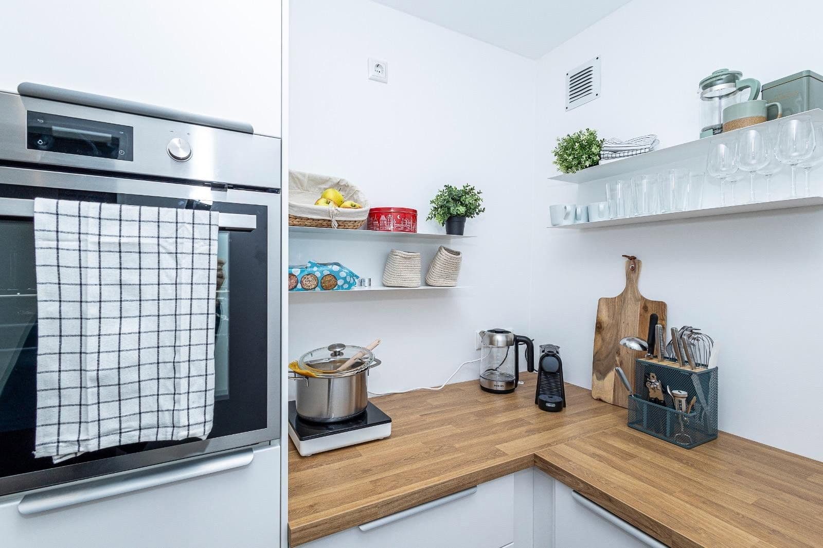 Prenájom bytu 1-izbový 43 m², Theresenstraße 6, Königstein im Taunus, Hesensko Prenájom bytu 1-izbový 43 m², Theresenstraße 6, Königstein im Taunus, Hesensko