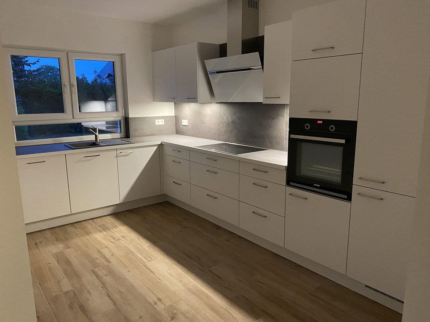Predaj domu 118 m², pozemek 744 m², Bad Freienwalde (Oder), Brandenbursko Predaj domu 118 m², pozemek 744 m², Bad Freienwalde (Oder), Brandenbursko