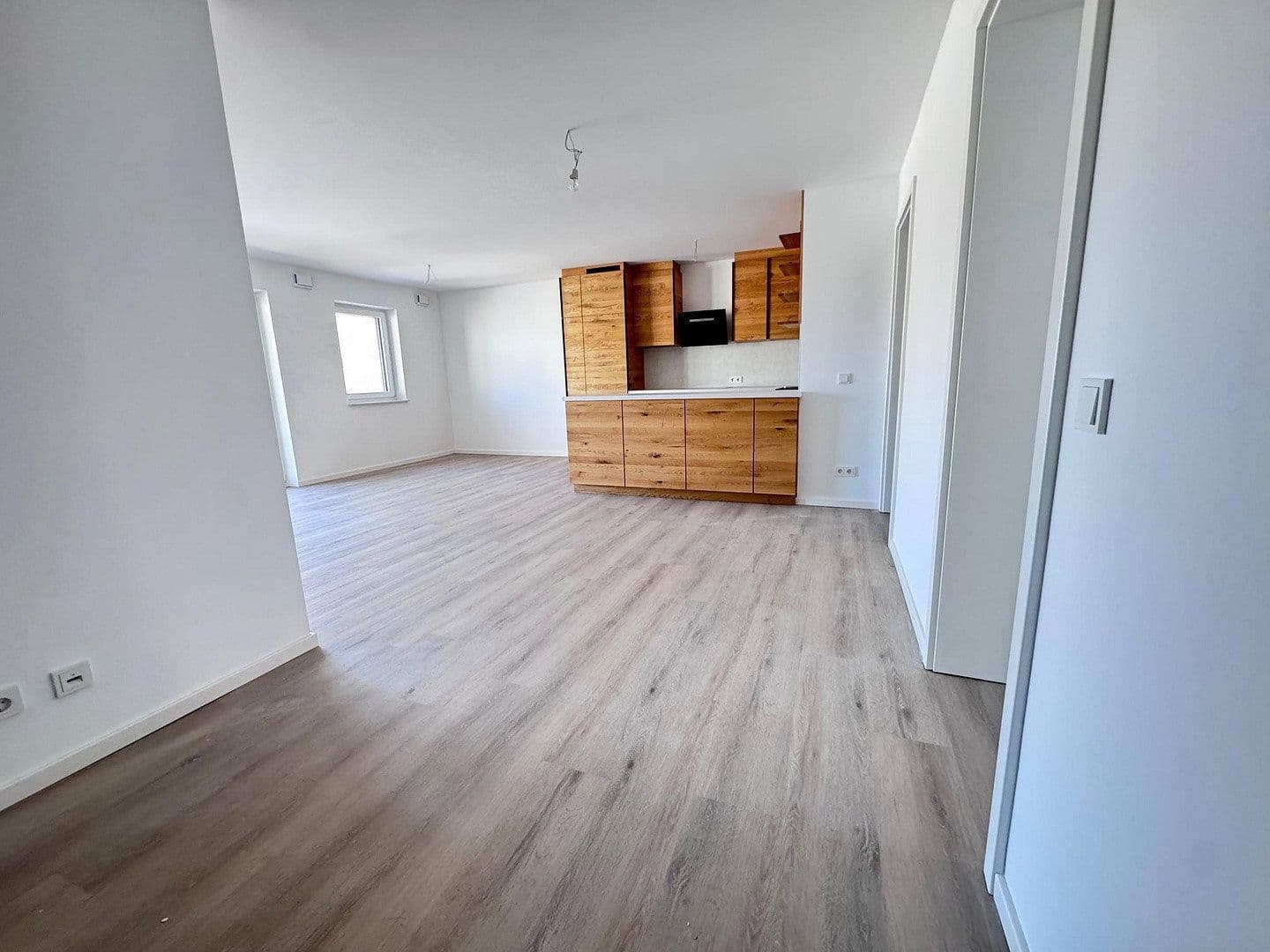 Prenájom bytu 3-izbový 75 m², Theodor-Mathieu-Straße 16, Bamberg, Bavorsko Prenájom bytu 3-izbový 75 m², Theodor-Mathieu-Straße 16, Bamberg, Bavorsko
