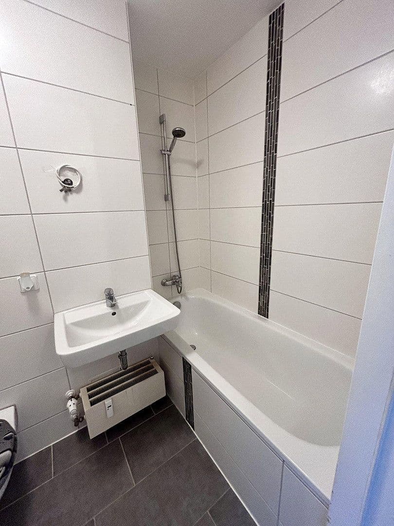 Predaj bytu 2-izbový 44 m², Hauptstr. 48-52, Berlin, Berlín Predaj bytu 2-izbový 44 m², Hauptstr. 48-52, Berlin, Berlín