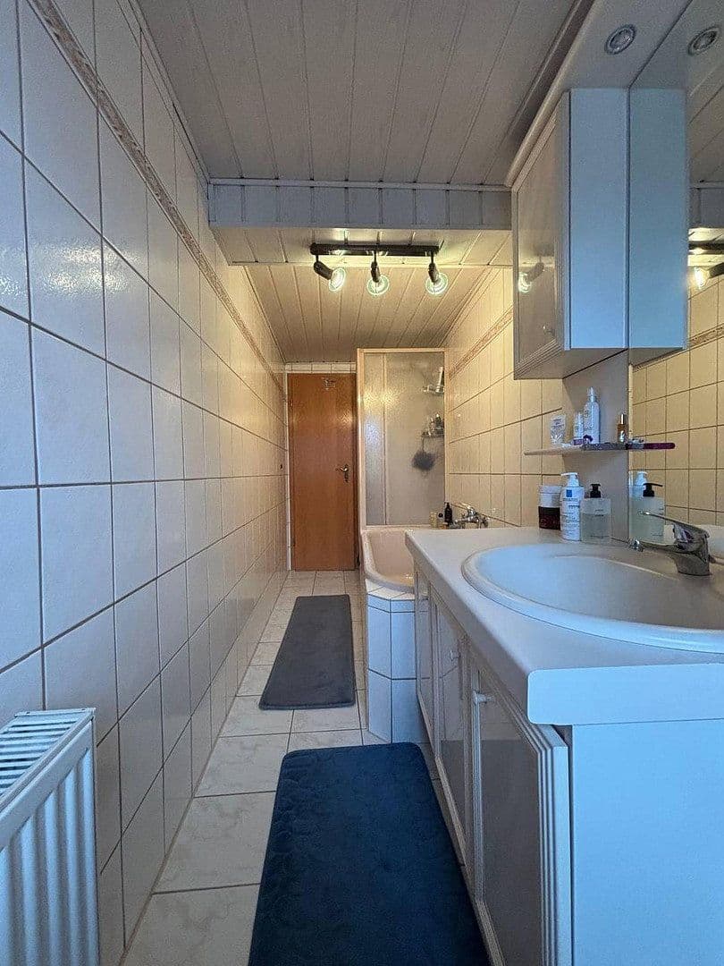 Predaj domu 225 m², pozemek 521 m², Lange Straße, Zörbig, Sasko-Anhaltsko Predaj domu 225 m², pozemek 521 m², Lange Straße, Zörbig, Sasko-Anhaltsko