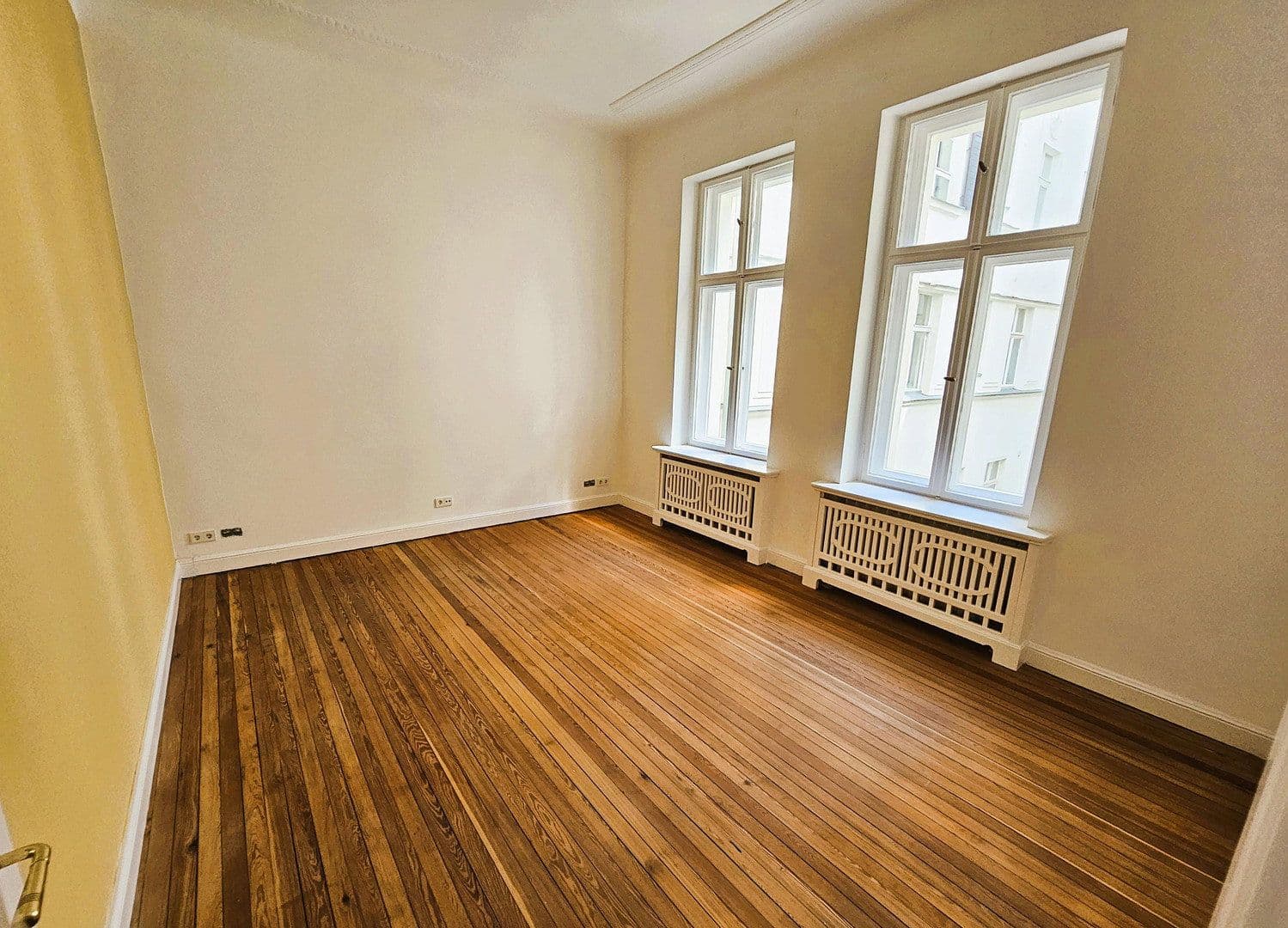 Prenájom kancelárie 230 m², Brandenburgische Straße 16, Berlin, Berlín Prenájom kancelárie 230 m², Brandenburgische Straße 16, Berlin, Berlín