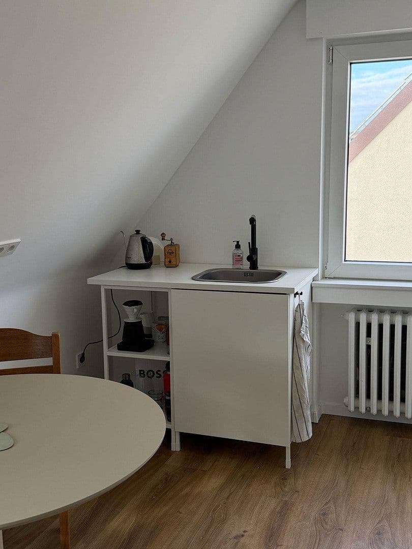 Prenájom bytu 2-izbový 39 m², Zeunerstr. 15, Essen, Severné Porýnie - Westfálsko Prenájom bytu 2-izbový 39 m², Zeunerstr. 15, Essen, Severné Porýnie - Westfálsko