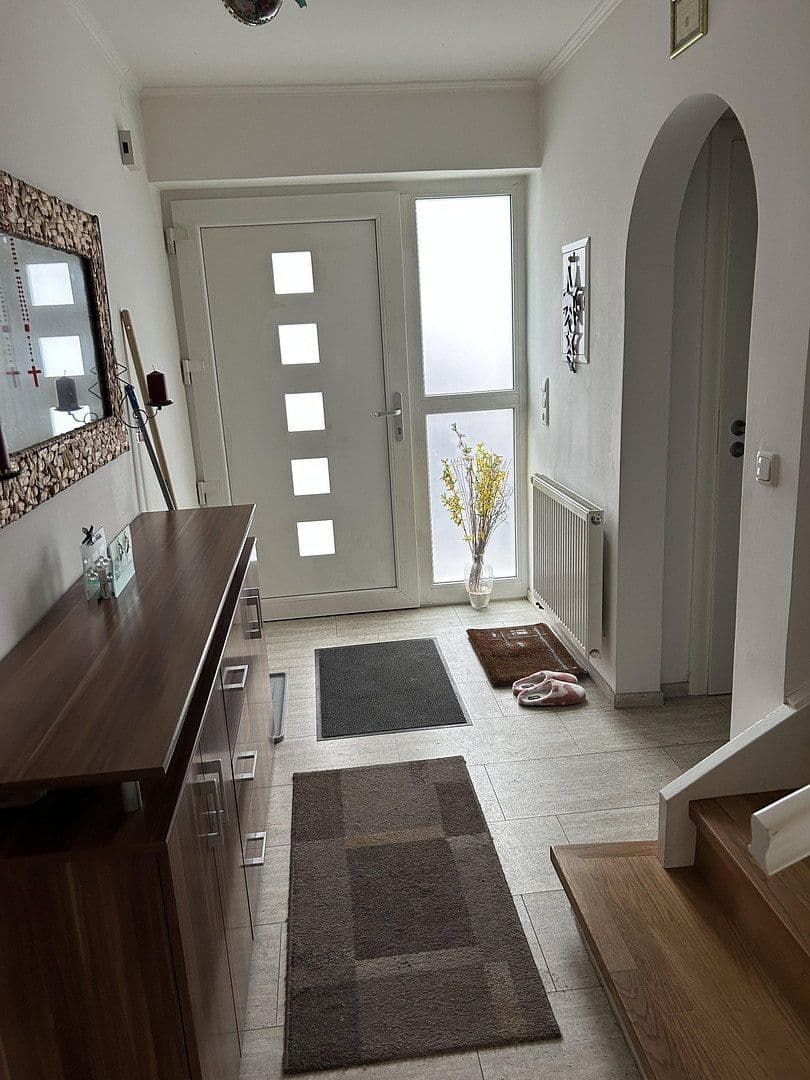 Prenájom domu 133 m², pozemek 225 m², Pfarrkirchen, Bavorsko Prenájom domu 133 m², pozemek 225 m², Pfarrkirchen, Bavorsko