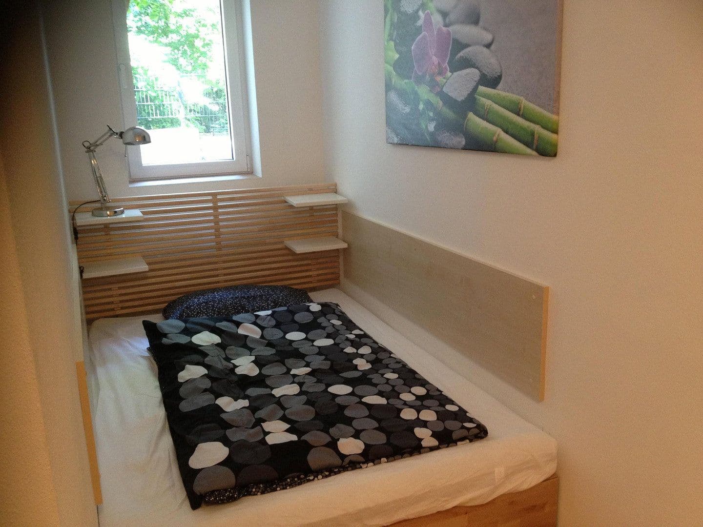 Prenájom bytu 2-izbový 40 m², Stuttgart, Bádensko-Wurttembersko Prenájom bytu 2-izbový 40 m², Stuttgart, Bádensko-Wurttembersko