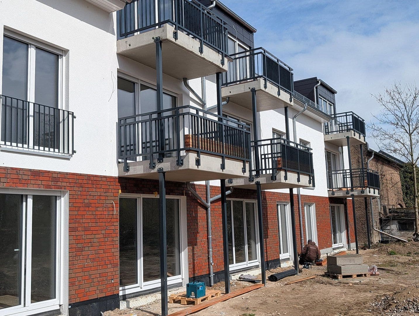 Prenájom bytu 3-izbový 68 m², Hamburger Allee 51b, Nauen, Brandenbursko Prenájom bytu 3-izbový 68 m², Hamburger Allee 51b, Nauen, Brandenbursko