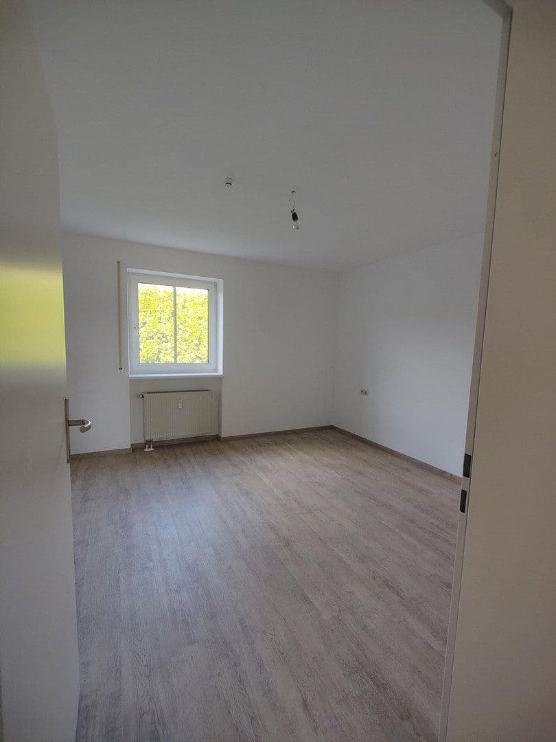 Prenájom bytu 3-izbový 85 m², Türkheim, Bavorsko Prenájom bytu 3-izbový 85 m², Türkheim, Bavorsko