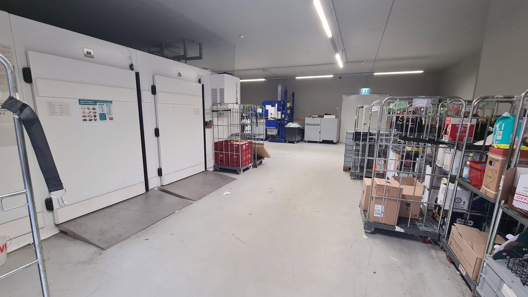 Prenájom nebytového priestoru 5.000 m², Moosburg an der Isar, Bavorsko Prenájom nebytového priestoru 5.000 m², Moosburg an der Isar, Bavorsko