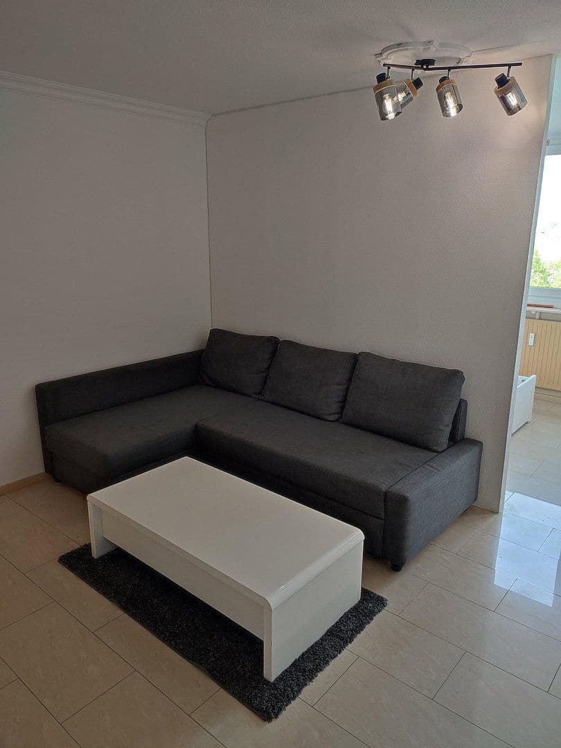 Prenájom bytu 1-izbový 30 m², Rosenbergstraße 44, Heilbronn, Bádensko-Wurttembersko Prenájom bytu 1-izbový 30 m², Rosenbergstraße 44, Heilbronn, Bádensko-Wurttembersko