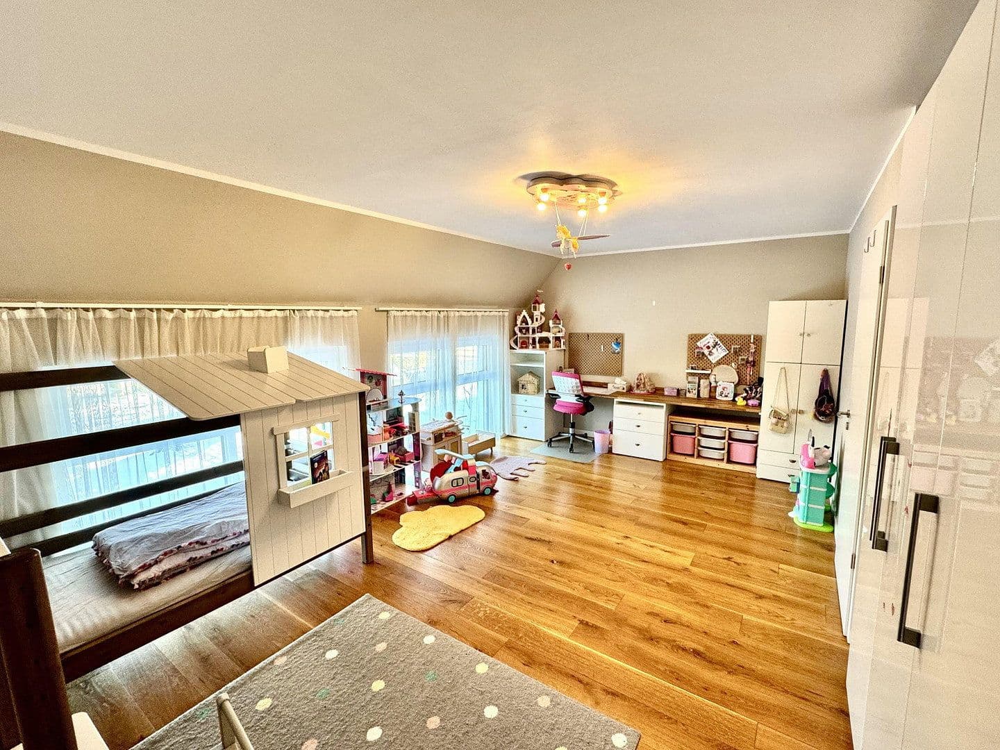 Predaj domu 139 m², pozemek 293 m², Silberdistelweg, 6a, Berlin, Berlín Predaj domu 139 m², pozemek 293 m², Silberdistelweg, 6a, Berlin, Berlín