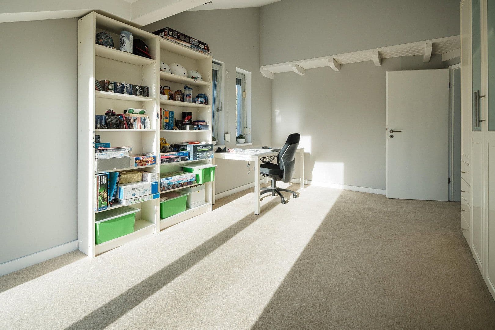 Predaj domu 270 m², pozemek 1.252 m², An den Birken 23 A, Jesteburg, Dolné Sasko Predaj domu 270 m², pozemek 1.252 m², An den Birken 23 A, Jesteburg, Dolné Sasko