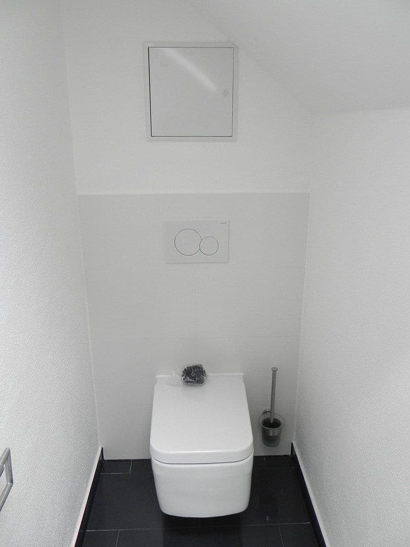 Predaj domu 142 m², pozemek 232 m², Germering, Bavorsko Predaj domu 142 m², pozemek 232 m², Germering, Bavorsko