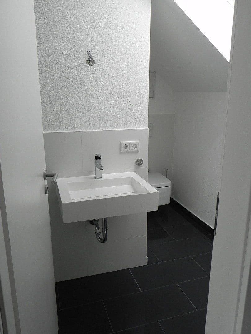 Predaj domu 142 m², pozemek 232 m², Germering, Bavorsko Predaj domu 142 m², pozemek 232 m², Germering, Bavorsko