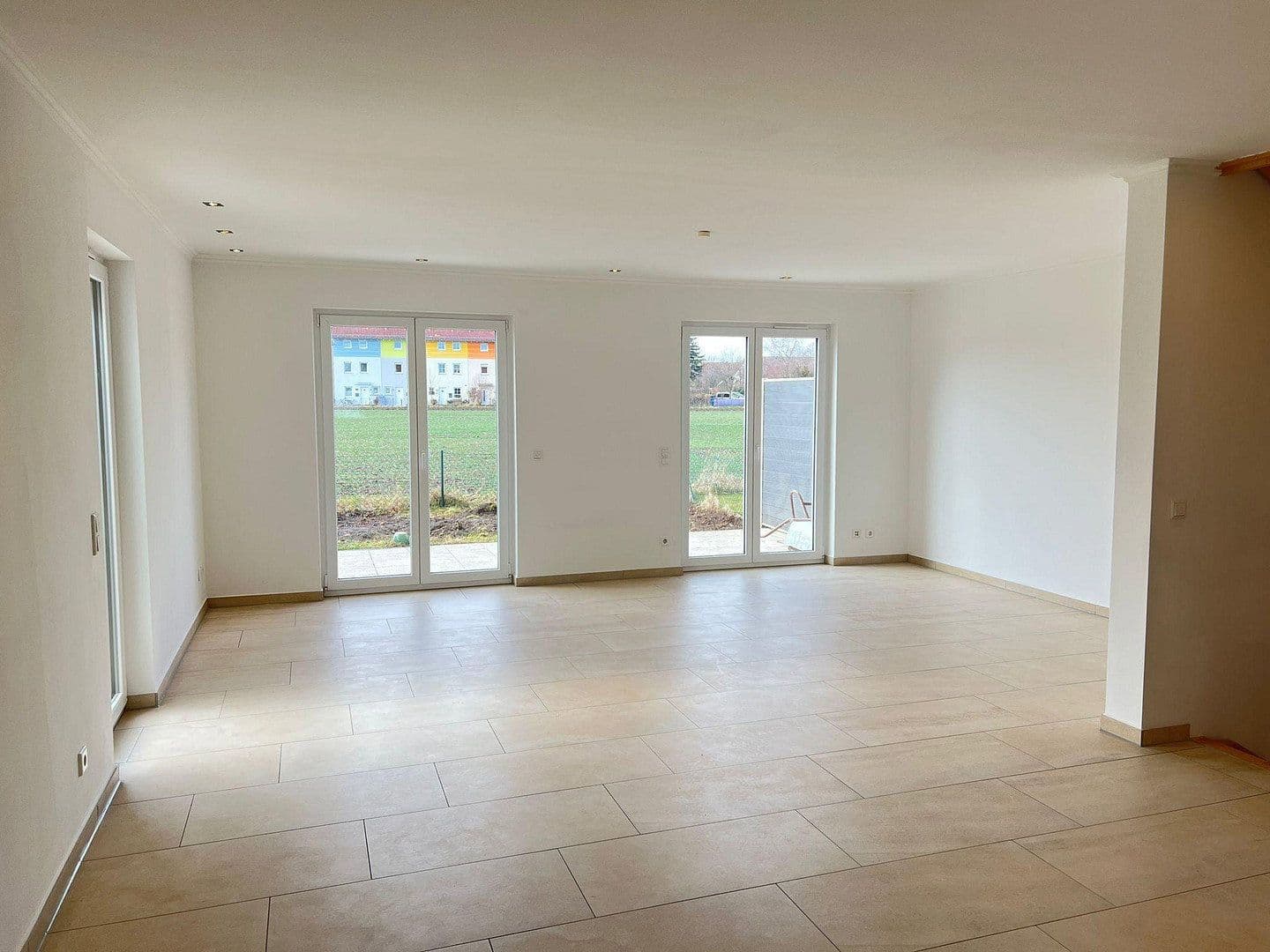 Predaj domu 142 m², pozemek 232 m², Germering, Bavorsko Predaj domu 142 m², pozemek 232 m², Germering, Bavorsko