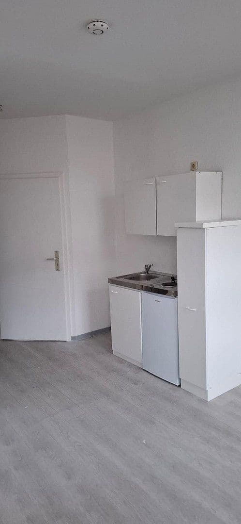 Prenájom bytu 1-izbový 28 m², Käthe-Kollwitz-Straße 1, Nordhausen, Durínsko Prenájom bytu 1-izbový 28 m², Käthe-Kollwitz-Straße 1, Nordhausen, Durínsko