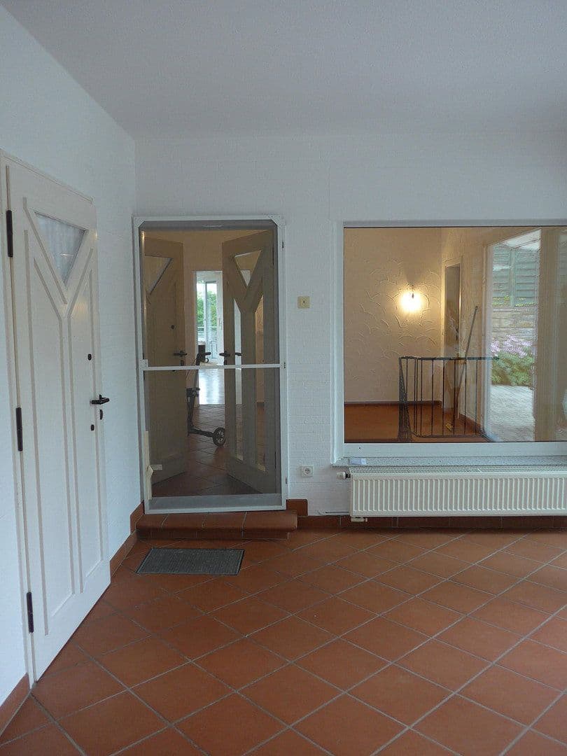 Prenájom domu 250 m², pozemek 1.390 m², Witten, Severné Porýnie - Westfálsko Prenájom domu 250 m², pozemek 1.390 m², Witten, Severné Porýnie - Westfálsko