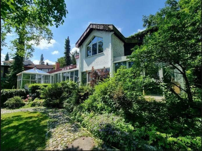 Predaj domu 681 m², pozemek 1.681 m², Röthenbach an der Pegnitz, Bavorsko Predaj domu 681 m², pozemek 1.681 m², Röthenbach an der Pegnitz, Bavorsko